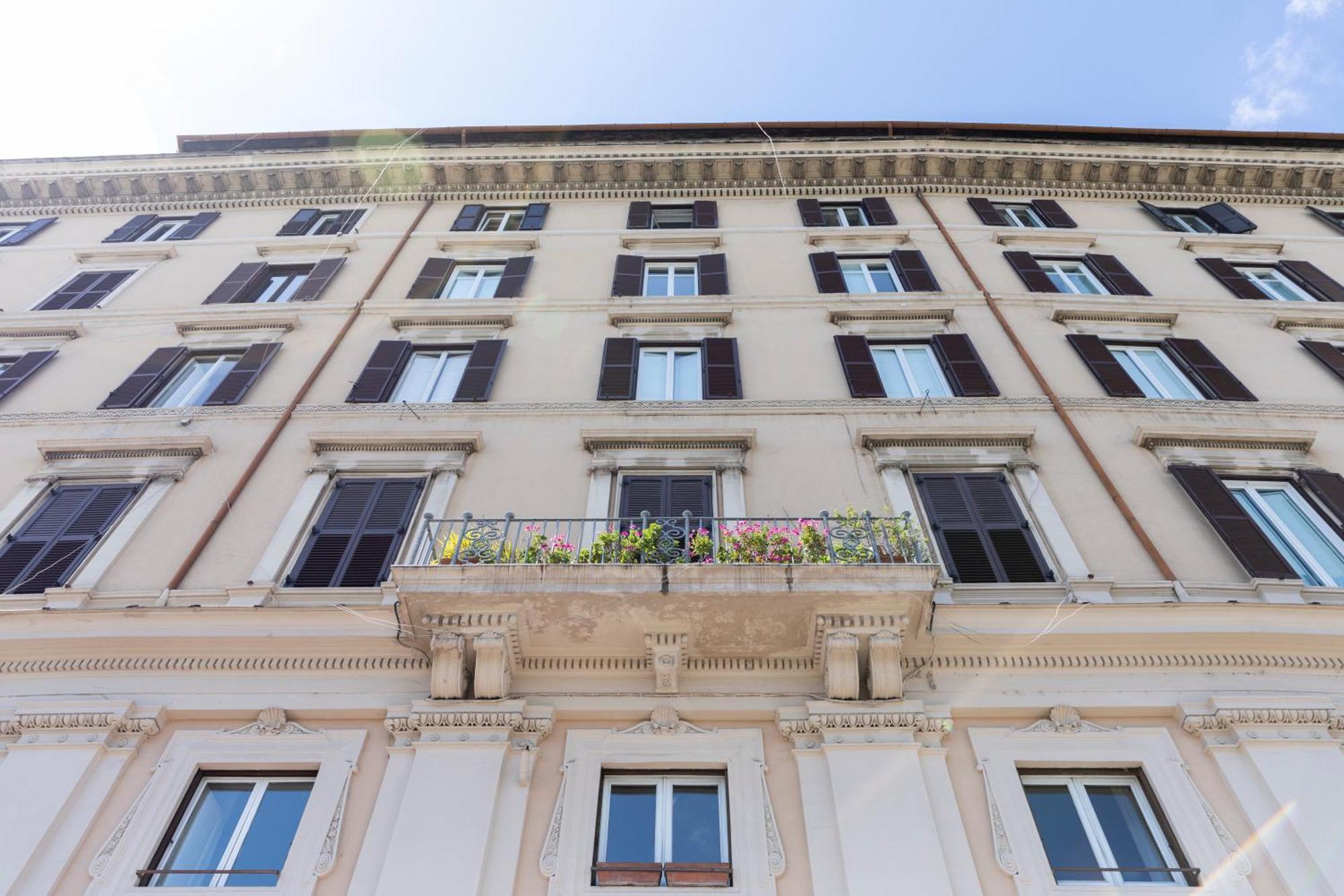 Prati Lungotevere - Rome, Rome